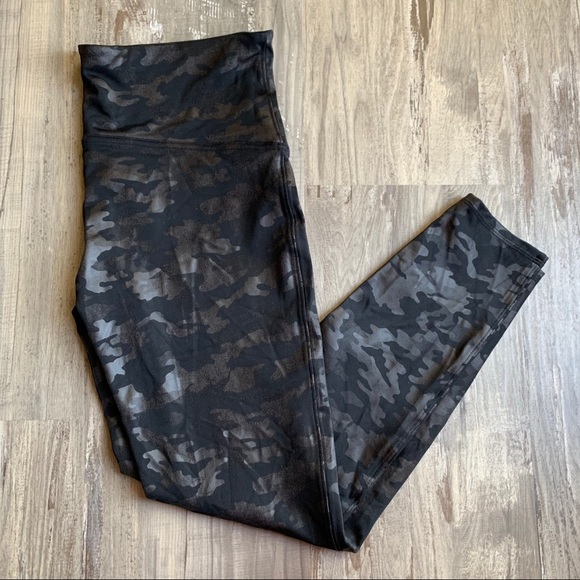 SPANX Pants - NEW Spanx Faux Leather Leggings Black Camo PXL